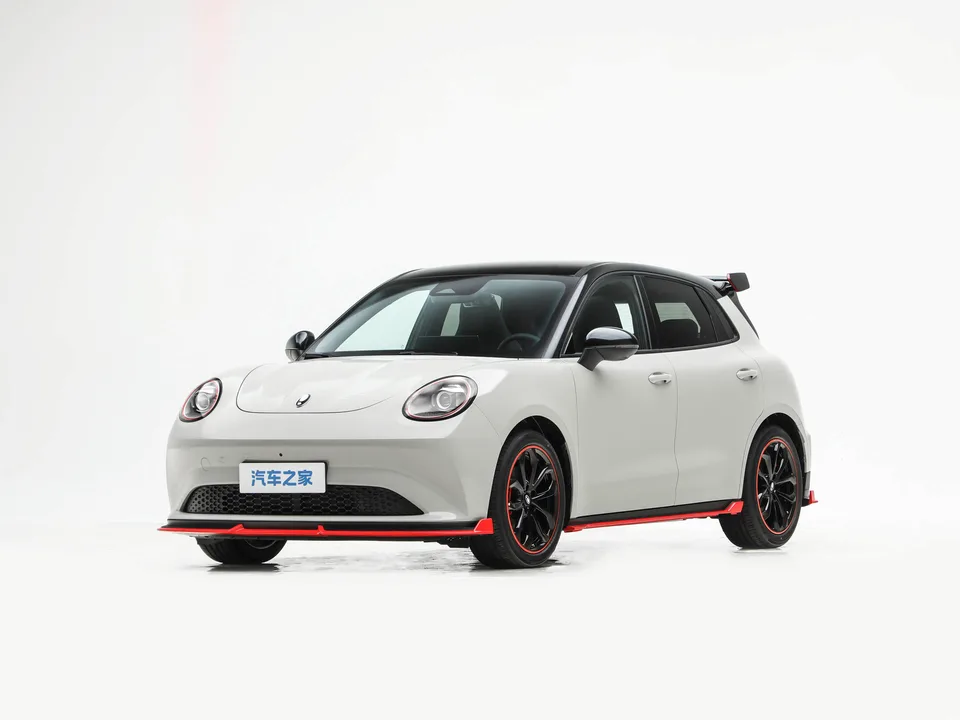 ORA 5GT EV, цвет «чёрный / серый «Лёд»»