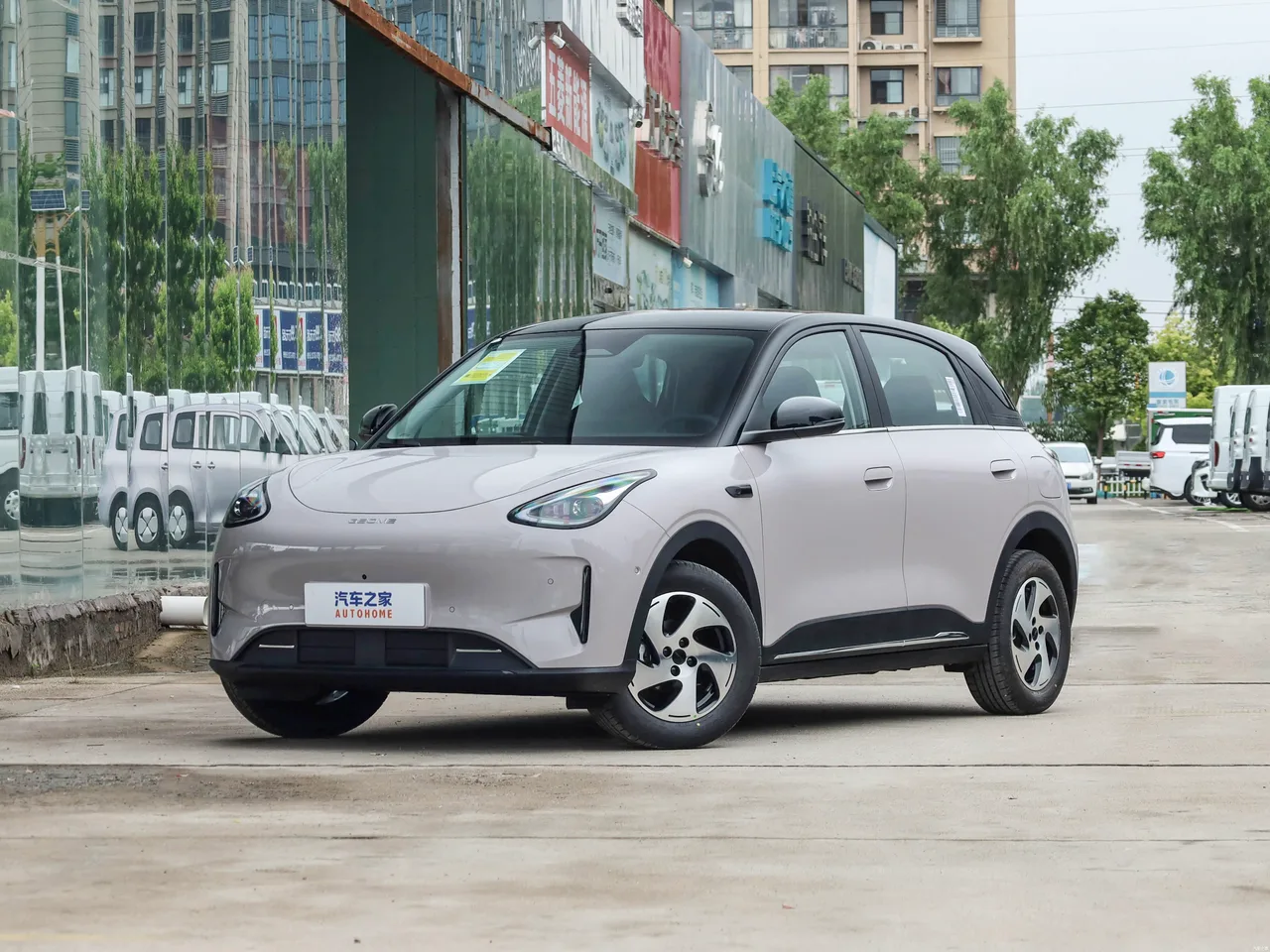 Geely Xingyuan, фото 2