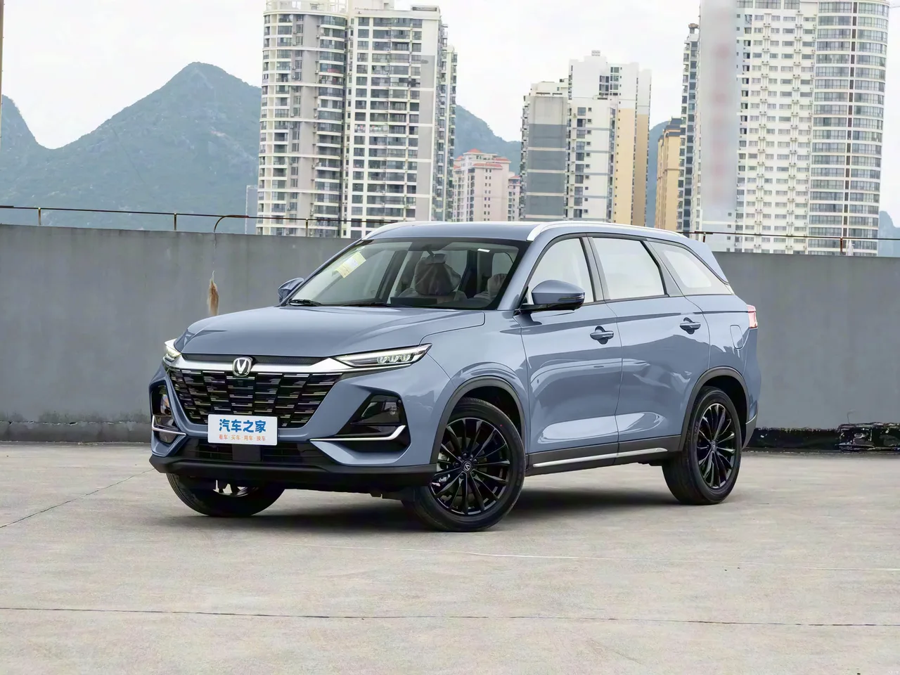 2026 PRO 1.5T DCT Комфорт+ 7-мест., фото 1