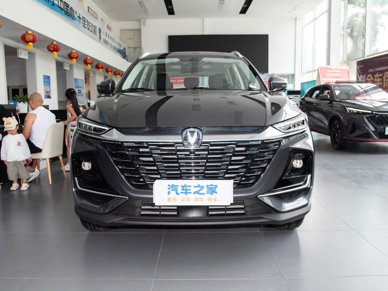 2025 PRO 1.5T DCT Комфорт 7-мест., фото 2